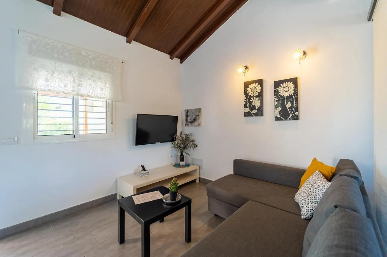 Apartamento Jibazahora Virgo 0*, Zahora